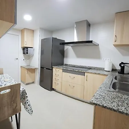 Reformado Con Parking A 1 Minuto De La Playa Apartamento *